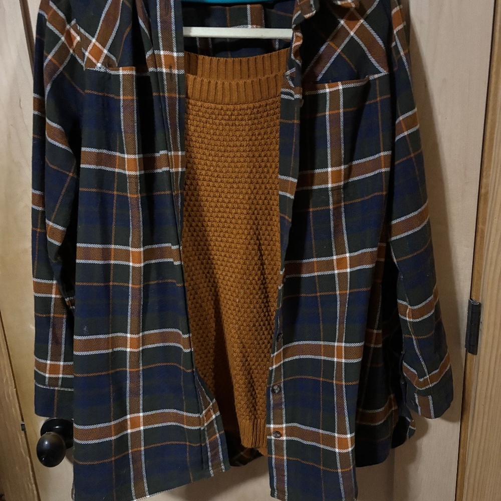 Duluth trading flannel with sweater